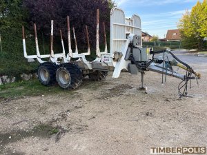 Remorque forestière motrice Pfanzelt Logline L19, sans grue