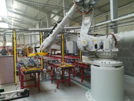 Andere Technik Robot ABB IRB 6650S-90/3,9 | Sägetechnik | Holzverarbeitungs-Maschinen | Metrie s.r.o.