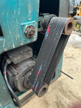 Mehrblattsäge / Vielblattsäge TOS PWR 401 | Sägetechnik | Holzverarbeitungs-Maschinen | DREVREZ, s.r.o.