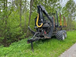 Forsttraktor VALTRA T193 | Forsttechnik | Holzverarbeitungs-Maschinen | KOMITrade s.r.o.