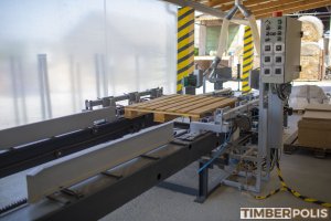 Andere Technik FERE - France |  Tischlereitechnik | Holzverarbeitungs-Maschinen | MIRITRADE s.r.o.