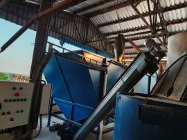 Pelletierpresse Peletovací linka   |  Holzabfallverarbeitung | Holzverarbeitungs-Maschinen | Pila Hradec 